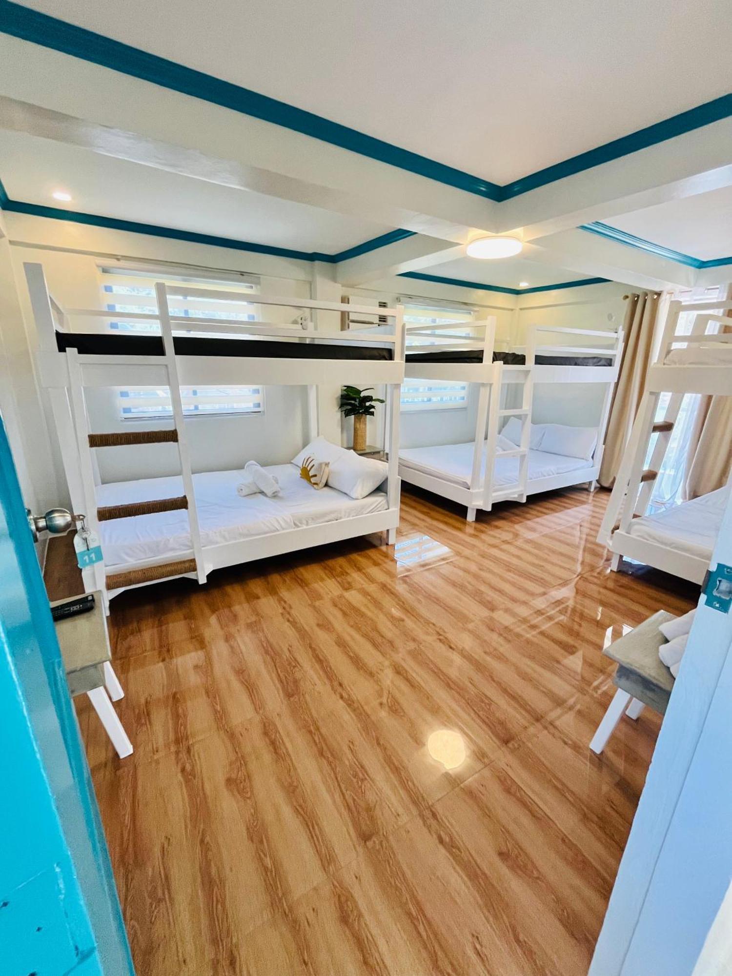 Caleo Boracay Island Station 3